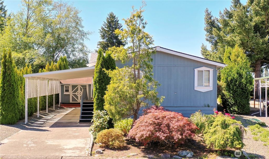 Photo of 2725 E Fir Street #57, Mount Vernon, WA 98273 (MLS # 2480587)