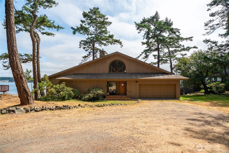 190 Island Drive