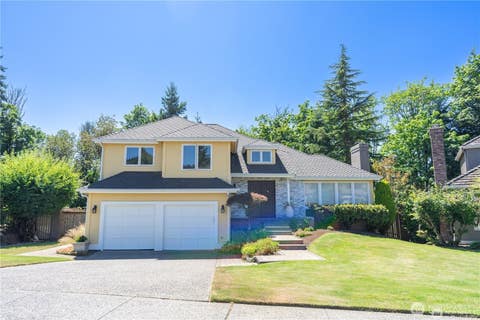 Photo of 13810 SE 62nd Street, Bellevue, WA 98006 (MLS # 2572798)
