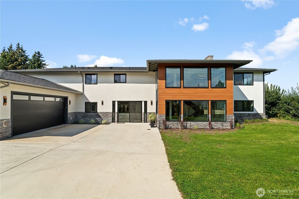 Photo of 12208 SE 192nd Street, Renton, WA 98058 (MLS # 2425458)