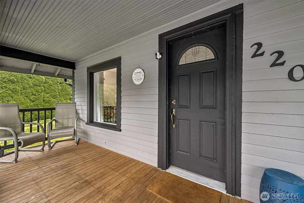 Photo of 220 E Beck Street, McCleary, WA 98557 (MLS # 2538352)