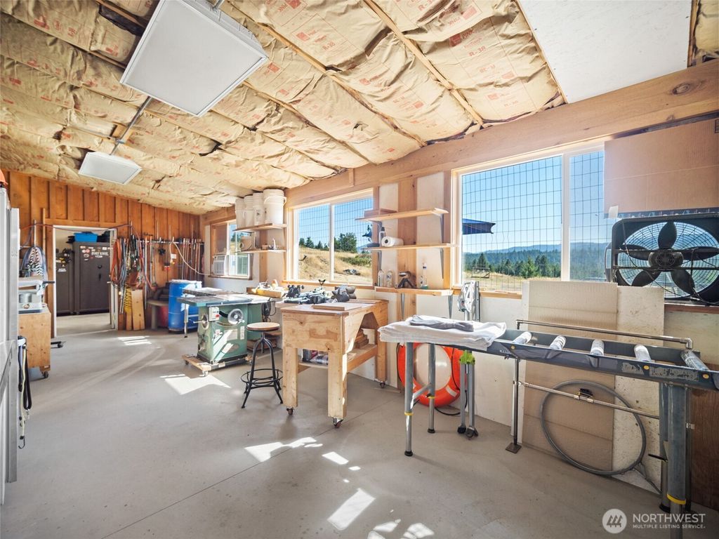 listing image 9363140018096343562