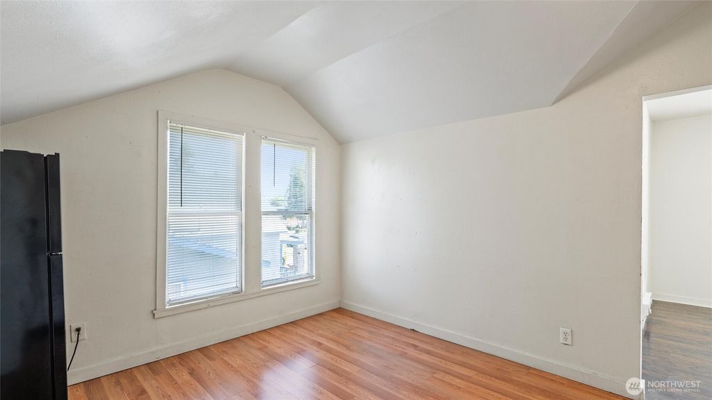 Photo of 309 E Sumach Street, Walla Walla, WA 99362 (MLS # 2490206)