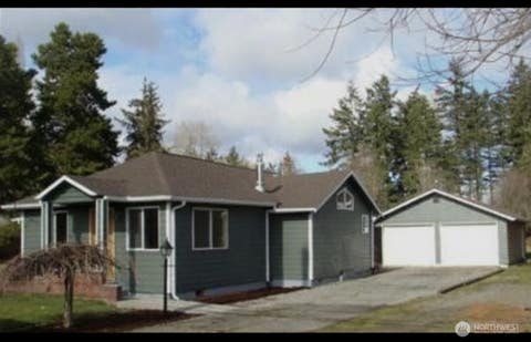 Photo of 2015 93rd Street E, Tacoma, WA 98445 (MLS # 2562112)