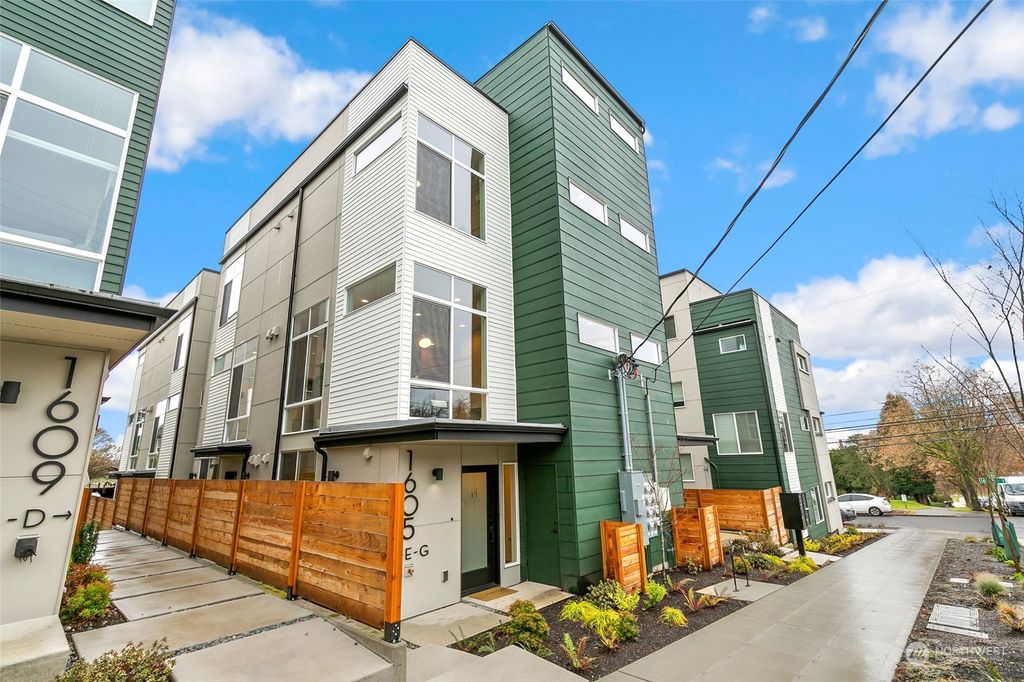 Photo of 1609 F S Washington Street, Seattle, WA 98144 (MLS # 2196552)