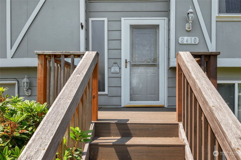 Photo of 2410 121st Drive NE, Lake Stevens, WA 98258 (MLS # 2101752)