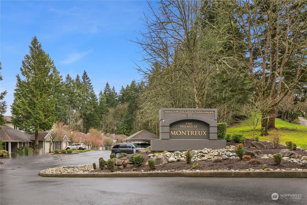 Photo of 5000 NW Village Park Drive #C118, Issaquah, WA 98027 (MLS # 2190297)