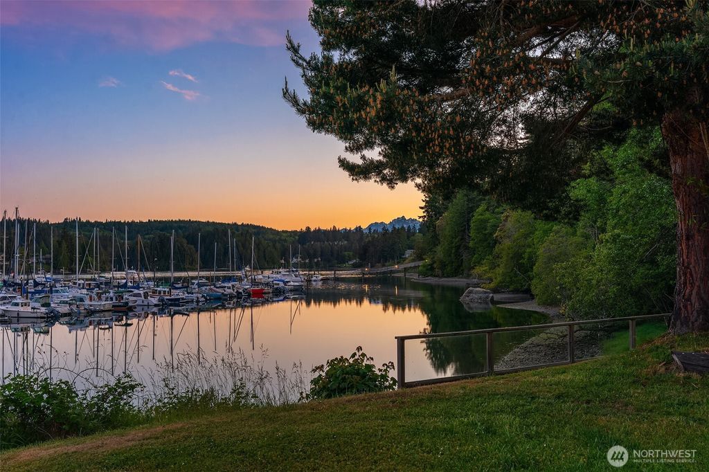 Photo of 4 Pintail Road, Port Ludlow, WA 98365 (MLS # 2547780)