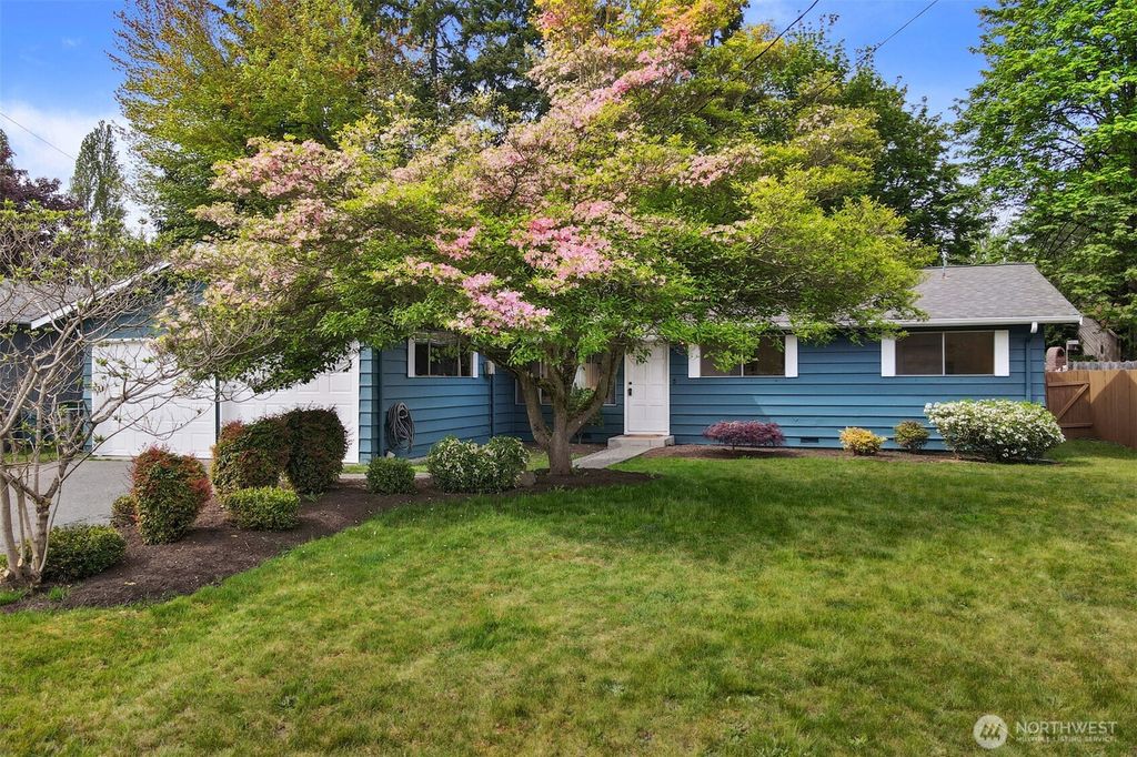 Photo of 4501 229th Place SW, Mountlake Terrace, WA 98043 (MLS # 2375328)