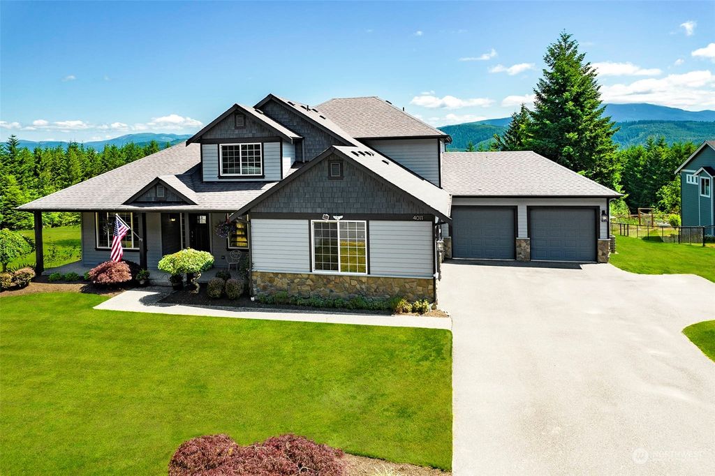 Photo of 4011 203rd Avenue NE, Snohomish, WA 98290 (MLS # 2132604)