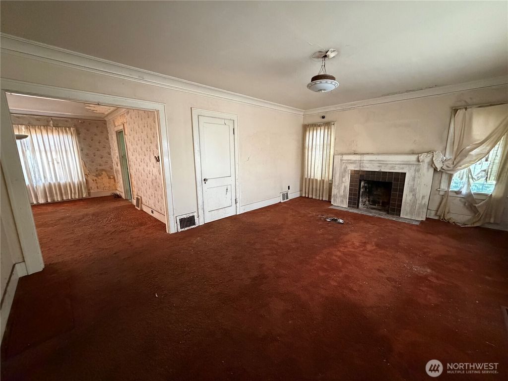 Photo of 3045 19th Avenue S, Seattle, WA 98144 (MLS # 2533272)