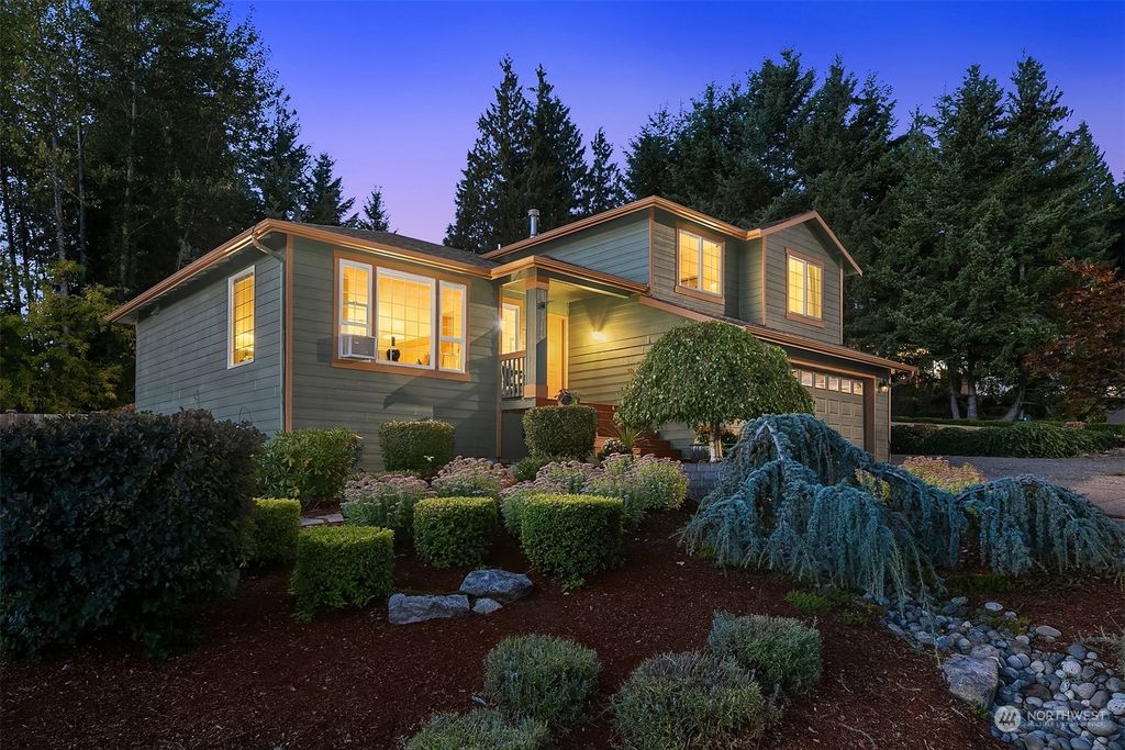 Photo of 27604 NE 140 Court, Duvall, WA 98019 (MLS # 2157985)