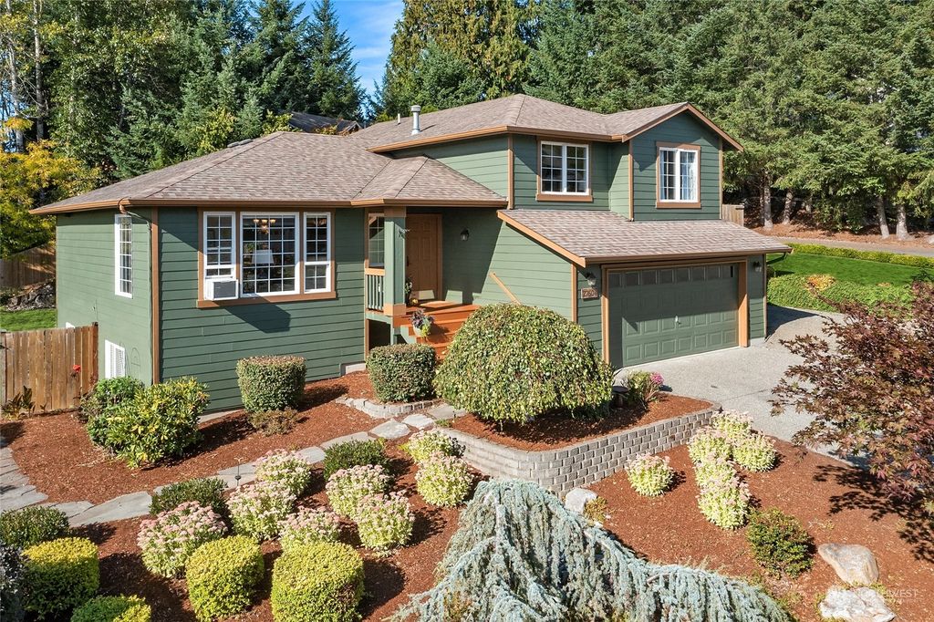 Photo of 27604 NE 140 Court, Duvall, WA 98019 (MLS # 2157985)