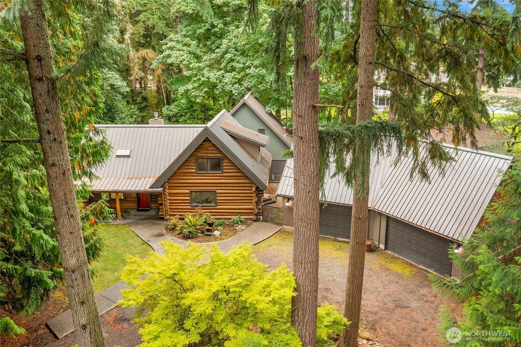 Photo of 7516 230th Avenue NE, Redmond, WA 98053 (MLS # 2440705)