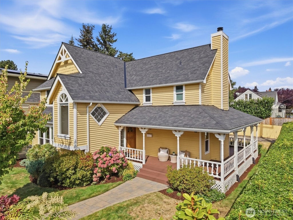 Photo of 560 N 76th Street, Seattle, WA 98103 (MLS # 2583299)