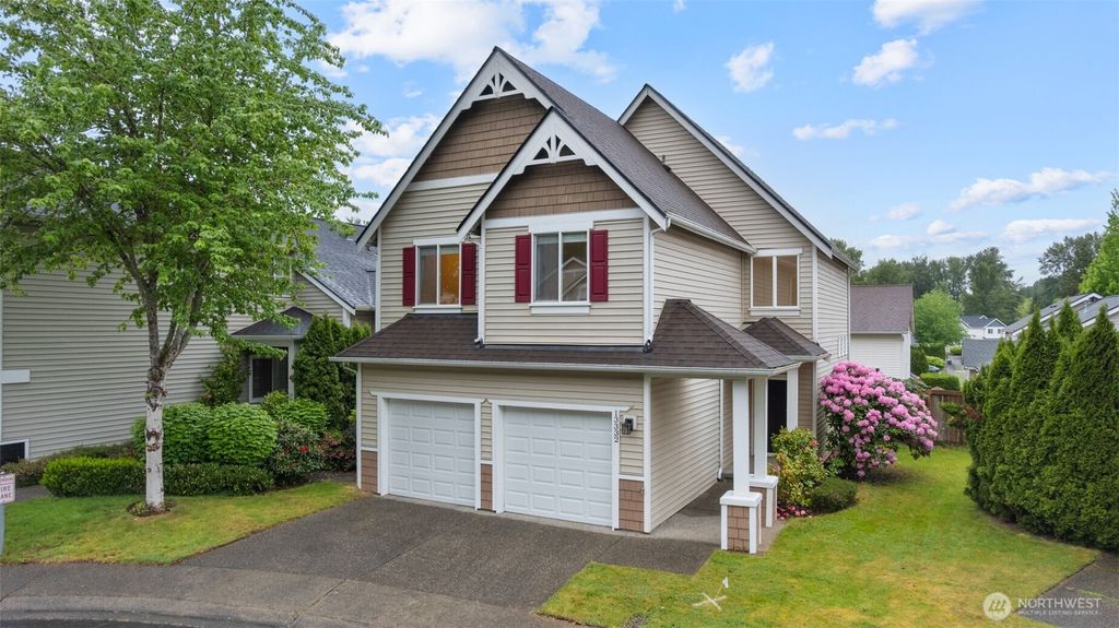 Photo of 13332 SE 177th Court, Renton, WA 98058 (MLS # 2524541)
