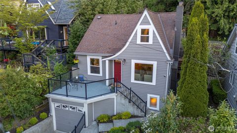 2423 Everett Avenue E, Seattle, WA 98102 - MLS#: 2366336