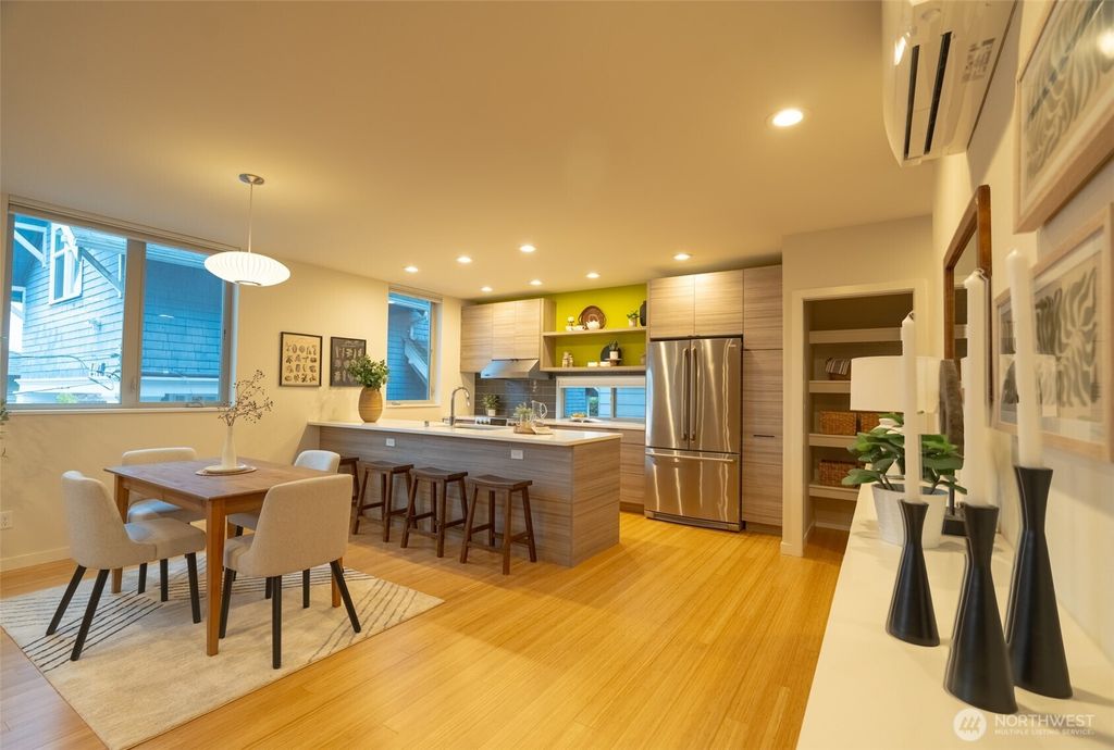 Photo of 4413 Meridian Avenue N, Seattle, WA 98103 (MLS # 2525853)