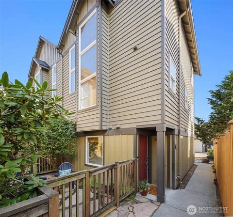 Photo of 2609 NW 57th Street #C, Seattle, WA 98107 (MLS # 2571204)