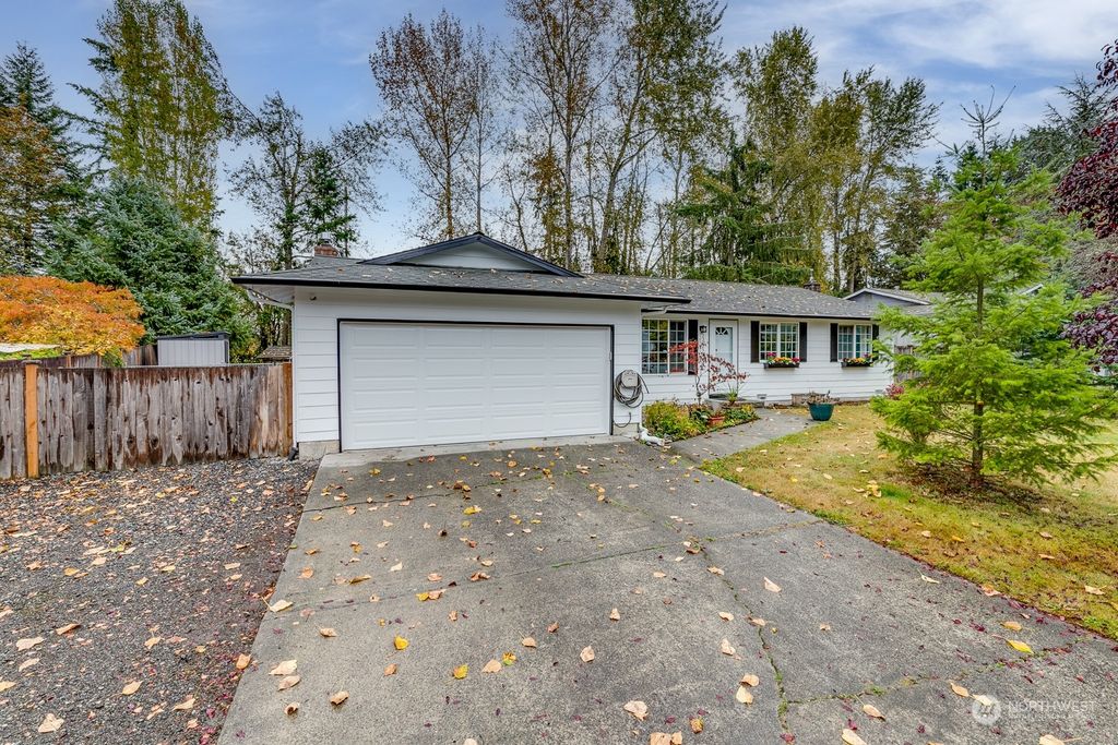 Photo of 13223 54th Avenue SE, Everett, WA 98208 (MLS # 2010294)