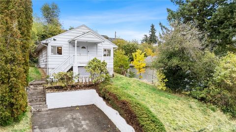 Photo of 11640 59th Avenue S, Seattle, WA 98178 (MLS # 2444437)