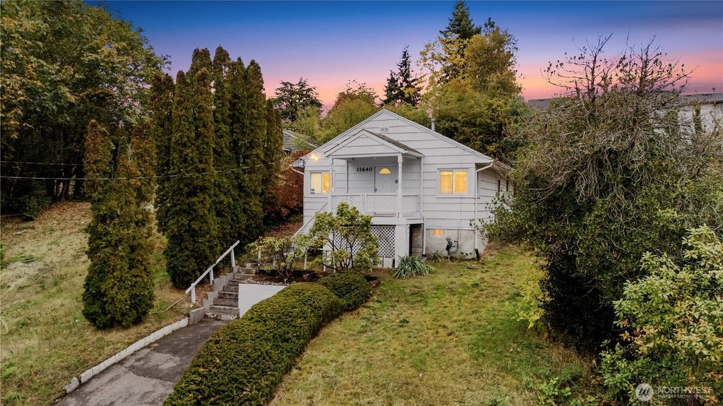 Photo of 11640 59th Avenue S, Seattle, WA 98178 (MLS # 2444437)