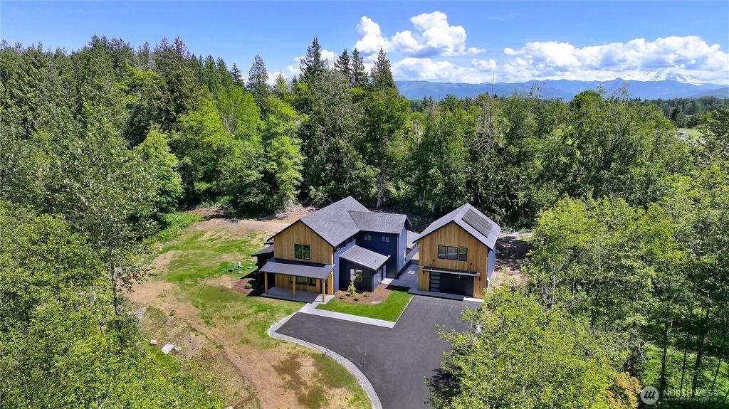 Photo of 5774 Denali Lane, Bellingham, WA 98226 (MLS # 2533428)