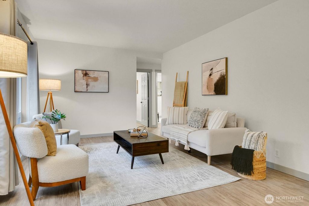 Photo of 1021 Walnut Street, Edmonds, WA 98020 (MLS # 2457826)