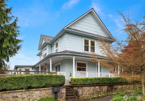 Photo of 919 N 77th Street, Seattle, WA 98103 (MLS # 2508240)