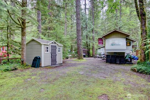Photo of 25 1 Goldrush Road, Deming, WA 98244 (MLS # 2409777)