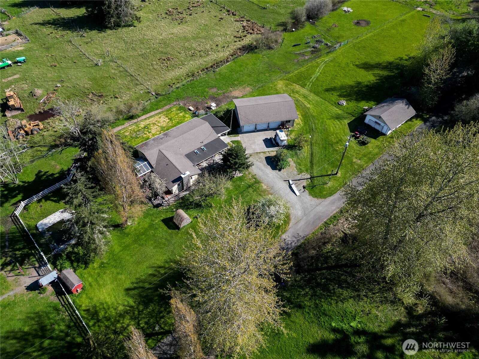 4109 S Reddick Rd