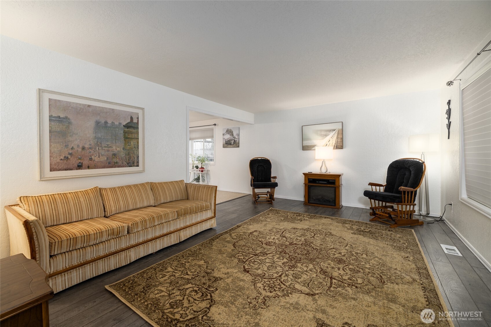 8705 Rivercrest Avenue