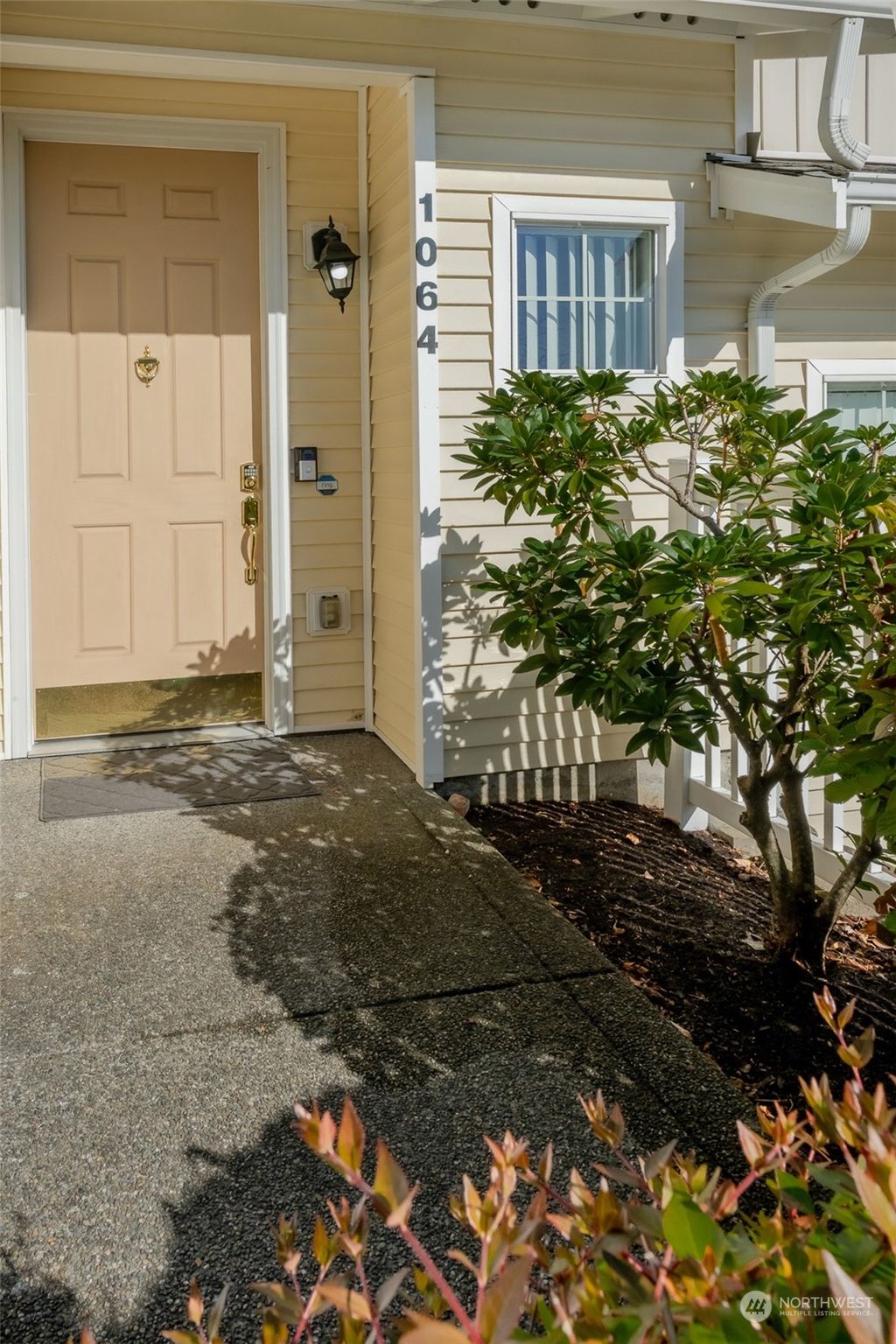 Photo of 2920 SE 11th Place #1064, Renton, WA 98058 (MLS # 2158516)