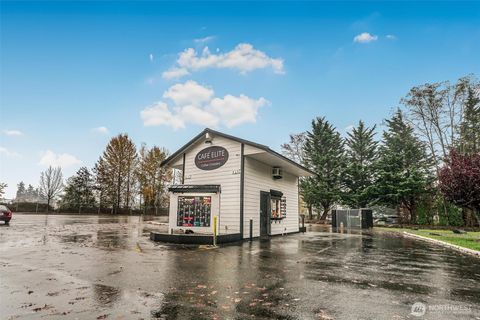 7214 Bridgeport Way W Lakewood WA 98499