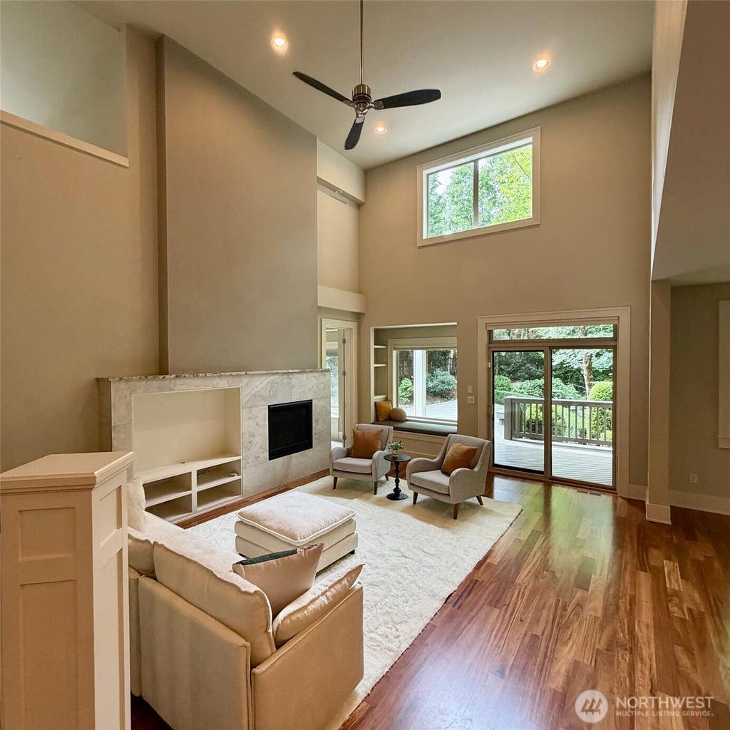 Photo of 1727 Nile Avenue NE, Renton, WA 98059 (MLS # 2564461)