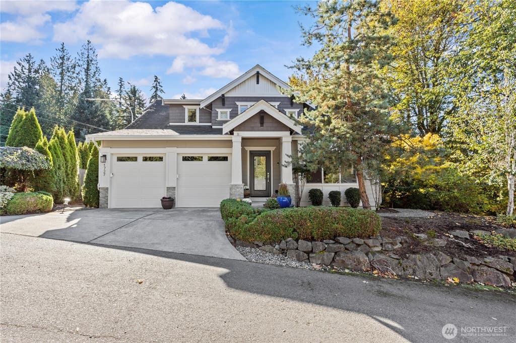 Photo of 1727 Nile Avenue NE, Renton, WA 98059 (MLS # 2564461)