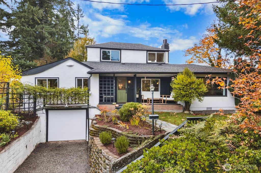 Photo of 231 S Yantic Avenue, Bremerton, WA 98312 (MLS # 2451535)