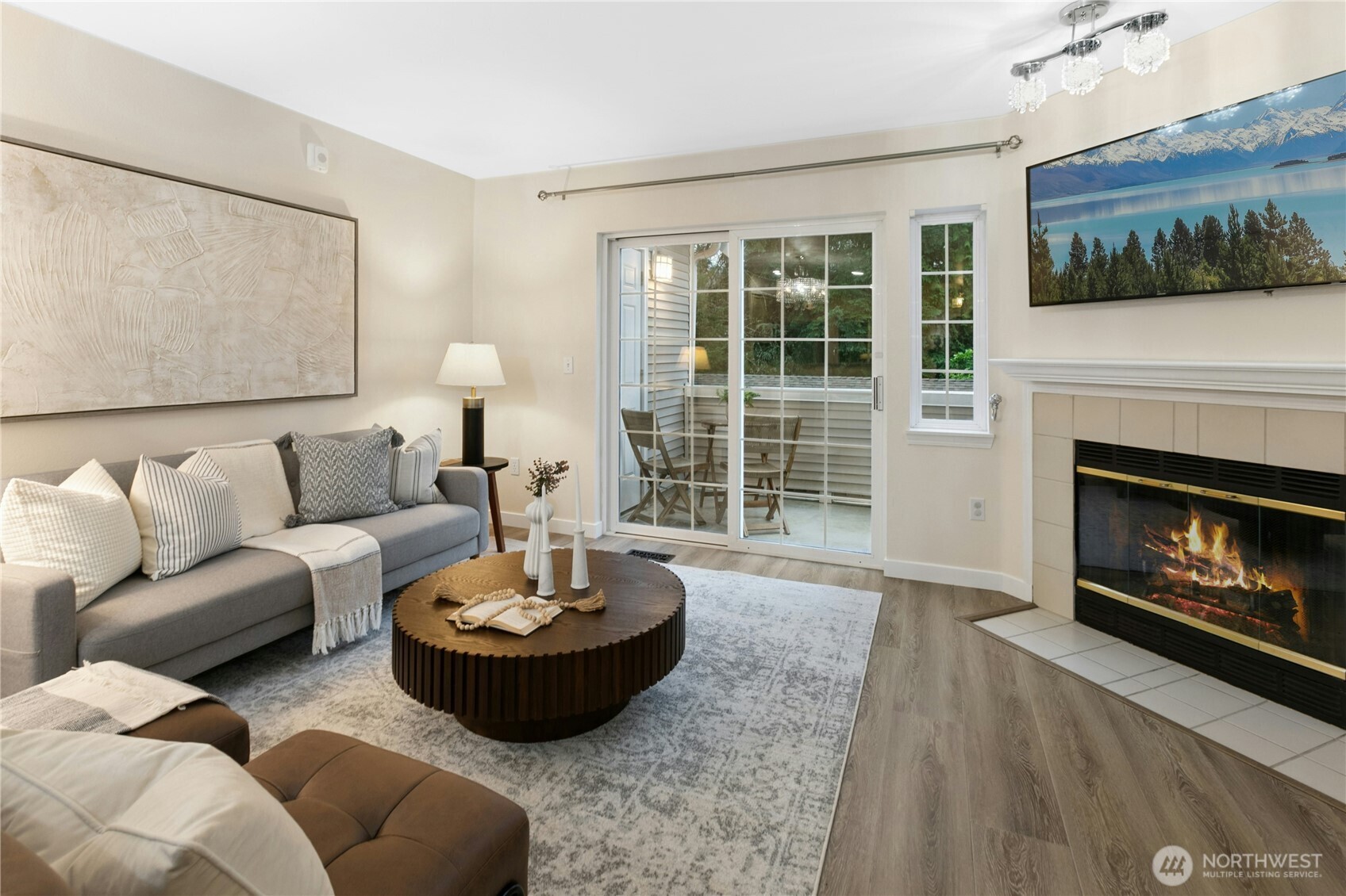 601 12th Avenue NW E4