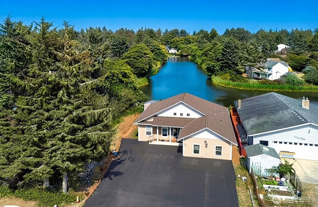 Photo of 662 Point Brown Avenue SE, Ocean Shores, WA 98569 (MLS # 2559418)