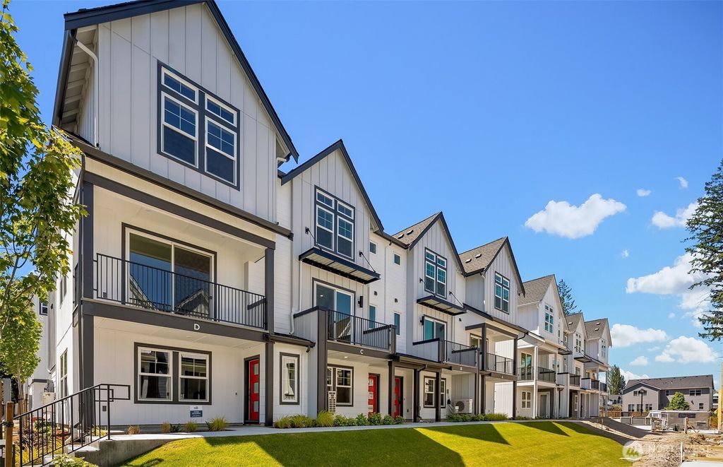 Photo of 9017 NE 203rd Court #C, Bothell, WA 98011 (MLS # 2340180)