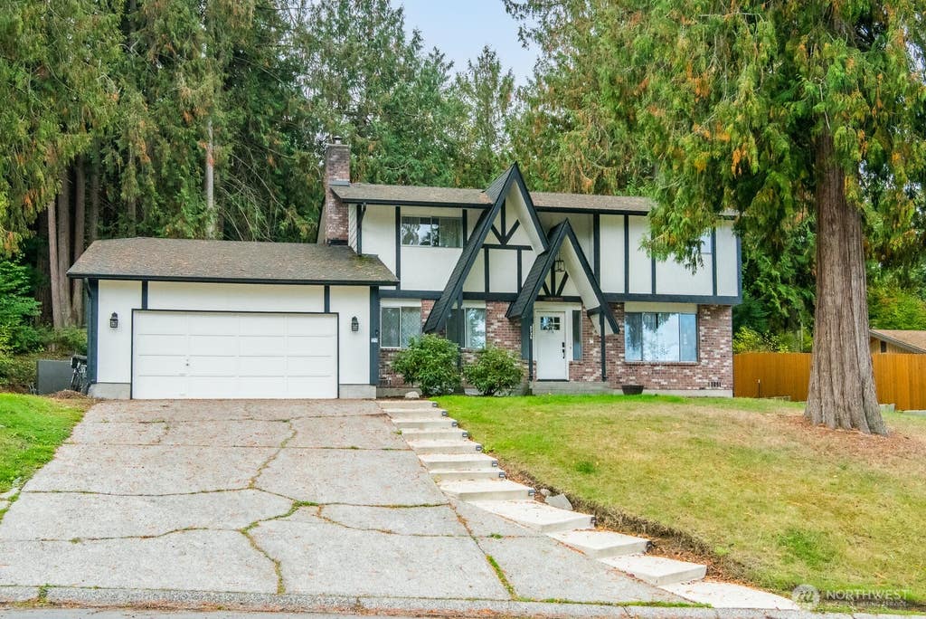 Photo of 2730 Iroquois Drive, Mount Vernon, WA 98273 (MLS # 2568834)
