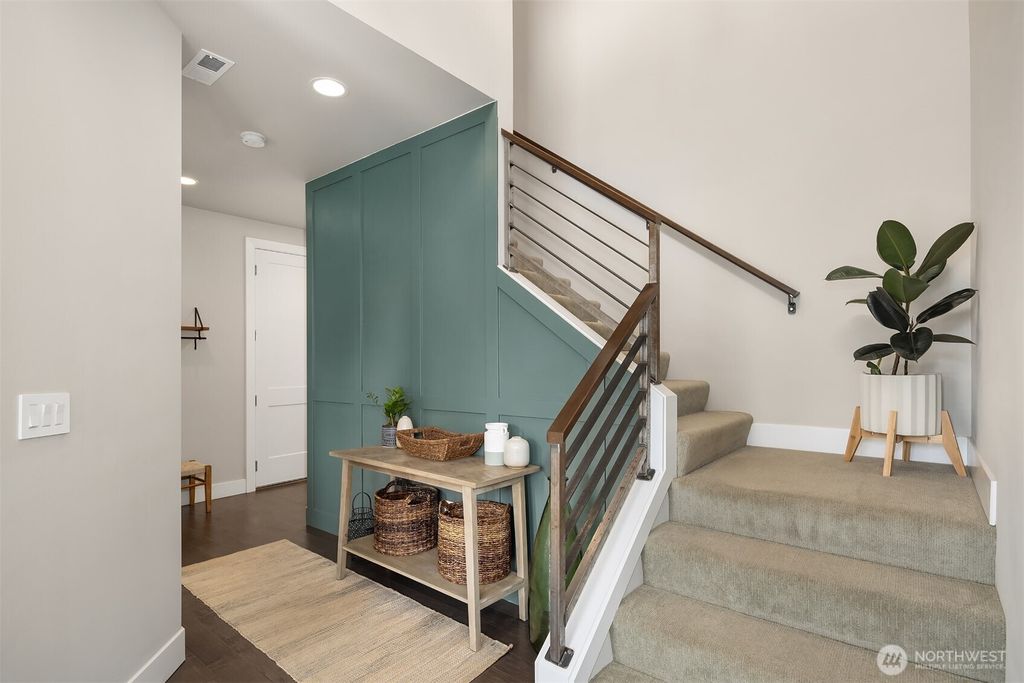 Photo of 11433 211th Ave SE Ave, Snohomish, WA 98290 (MLS # 2366473)