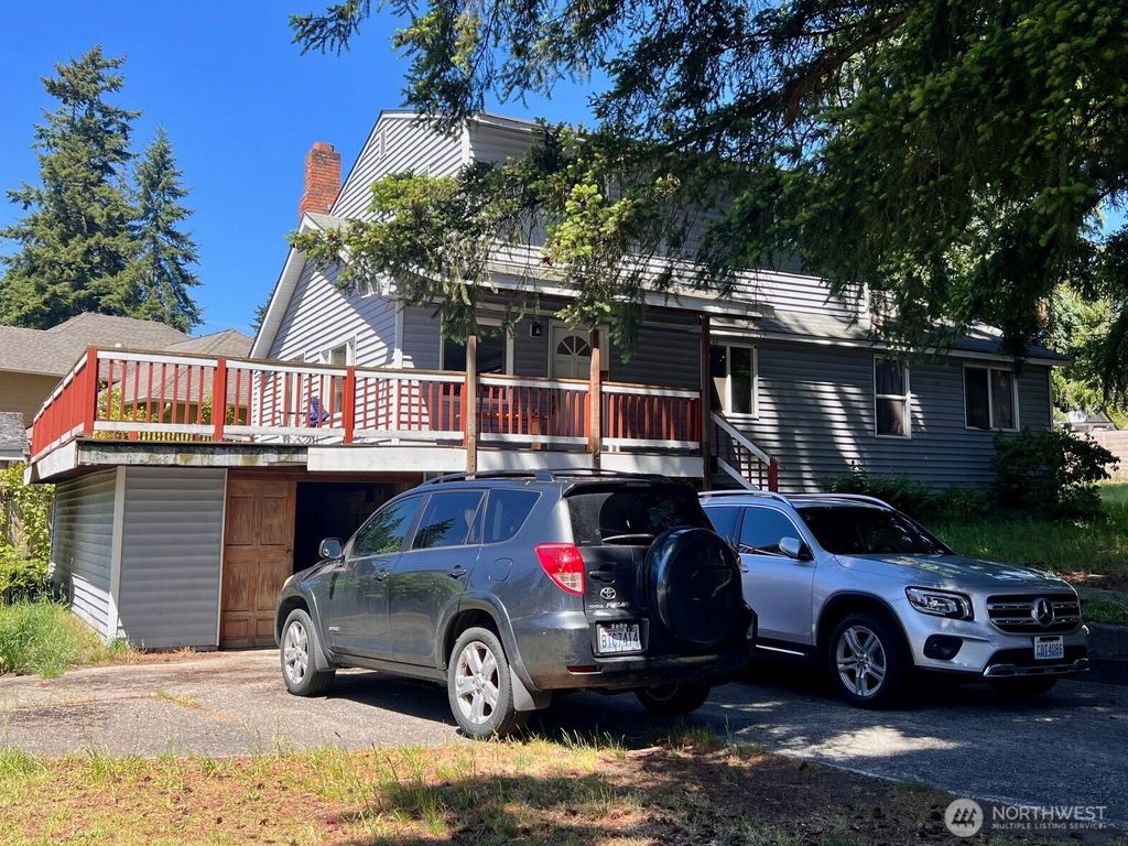 Photo of 20916 Cypress Way, Lynnwood, WA 98036 (MLS # 2427013)
