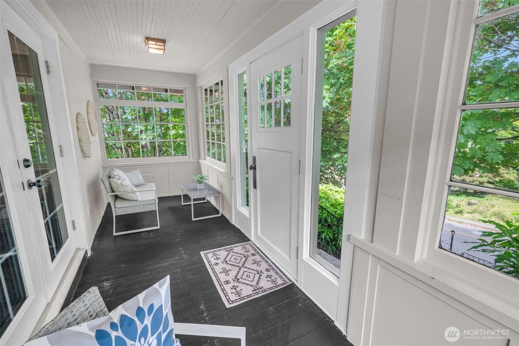 Photo of 3602 Wetmore Avenue, Everett, WA 98201 (MLS # 2568680)