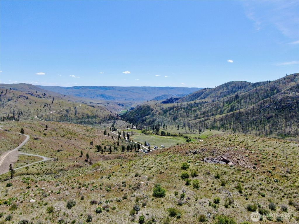 Photo of 436 Antoine Creek Road #G, Chelan, WA 98816 (MLS # 2512084)