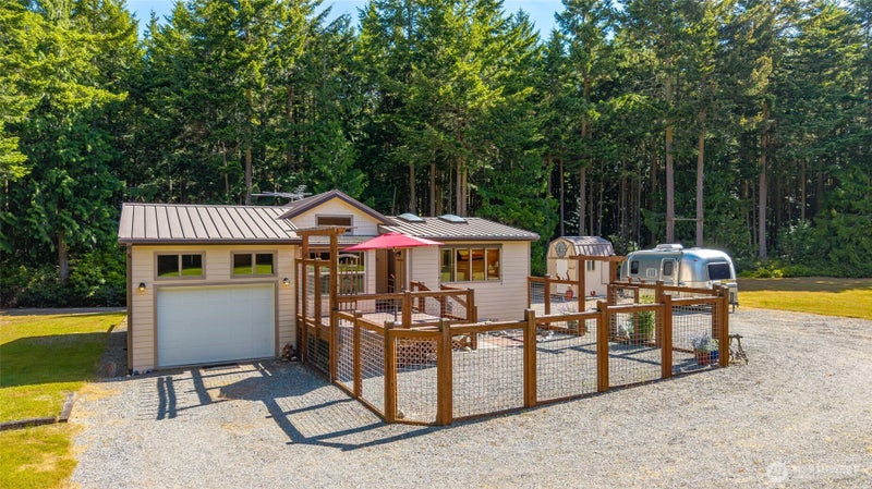 2161 Winterhawk Lane