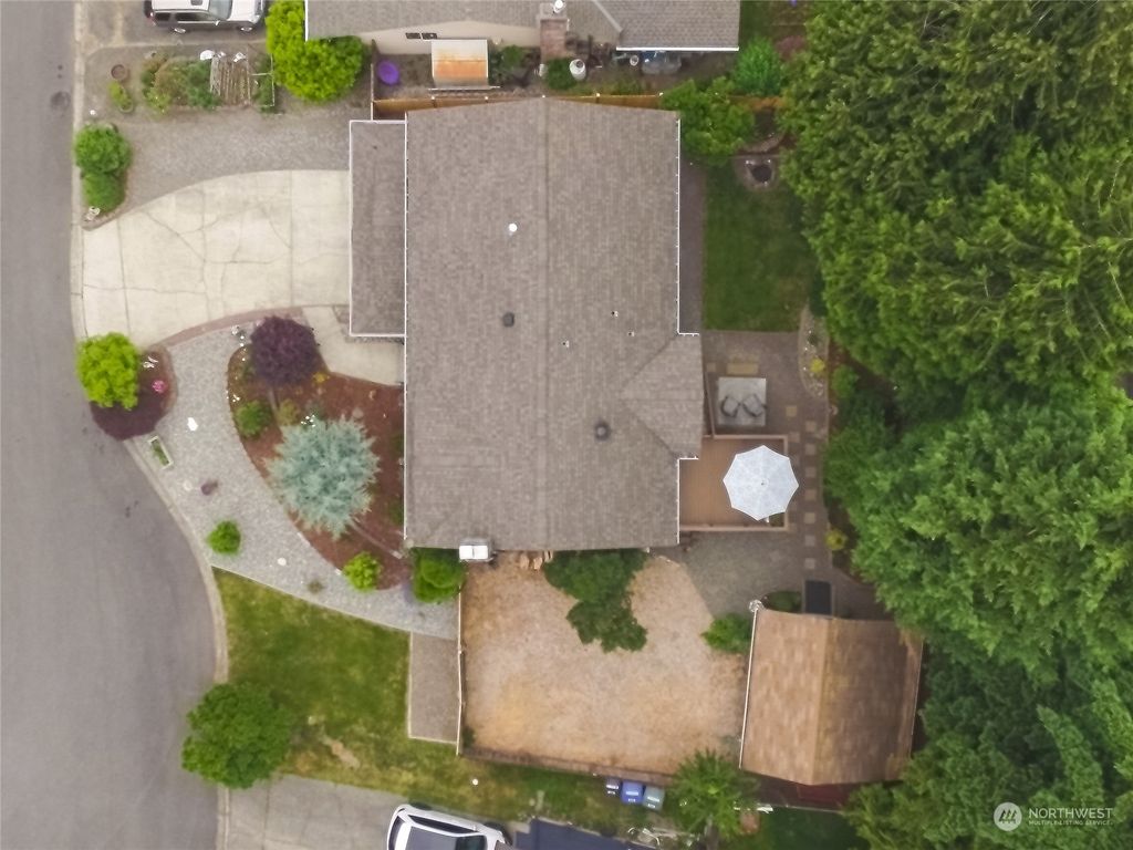 Photo of 11812 NE 158th Street, Bothell, WA 98011 (MLS # 2126797)