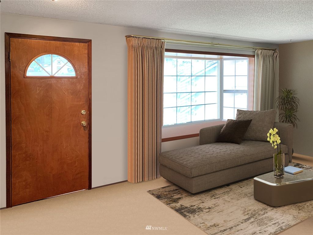 Photo of 11845 11th Avenue S, Seattle, WA 98168 (MLS # 1951272)