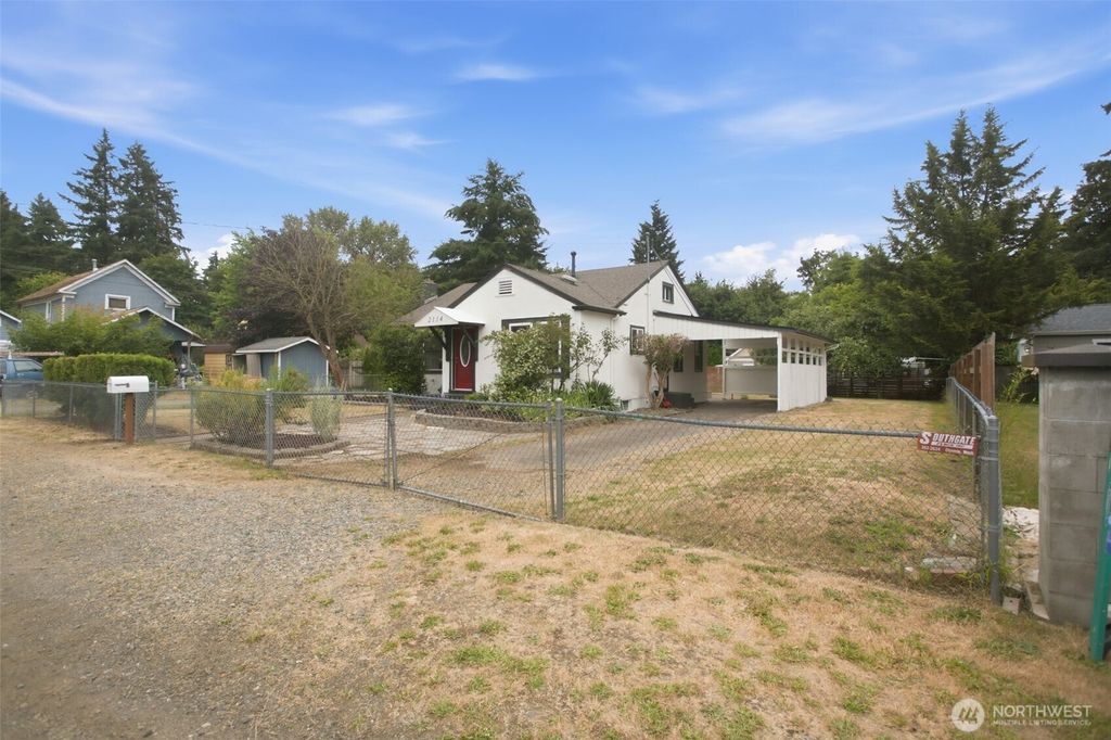 Photo of 2114 Adams Street SE, Olympia, WA 98501 (MLS # 2548059)