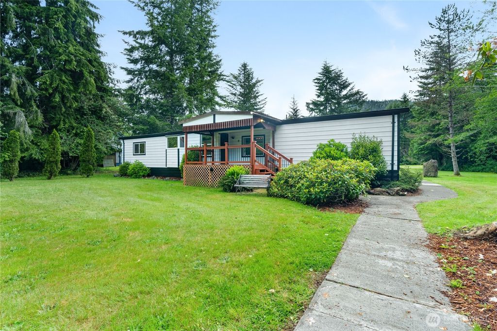Photo of 5450 US Highway 101, Humptulips, WA 98552 (MLS # 2539750)